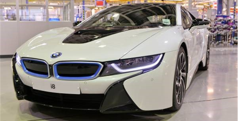 BMW buyers can virtually view new cars