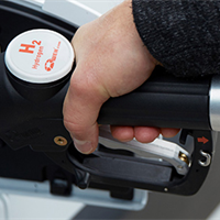 Renault applies hydrogen technology Renault applies hydrogen technology