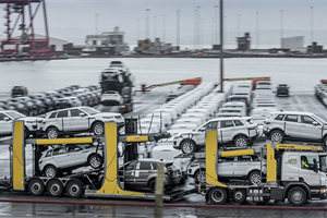 Drive home Brexit deal or risk £55bn manufacturing hit, warns UK auto sector