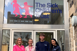 SYNETIQ brings Christmas cheer to national charity
