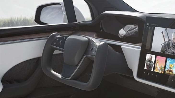 New Tesla with half a steering wheel splits motoring opinion