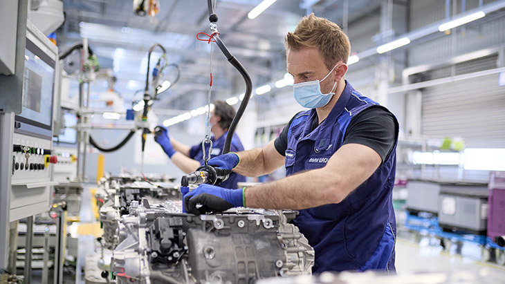 Fully electric BMW iX and BMW i4 e-drive train production begins