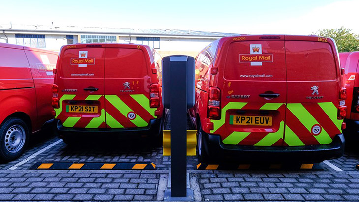 Royal Mail electric fleet amplifies