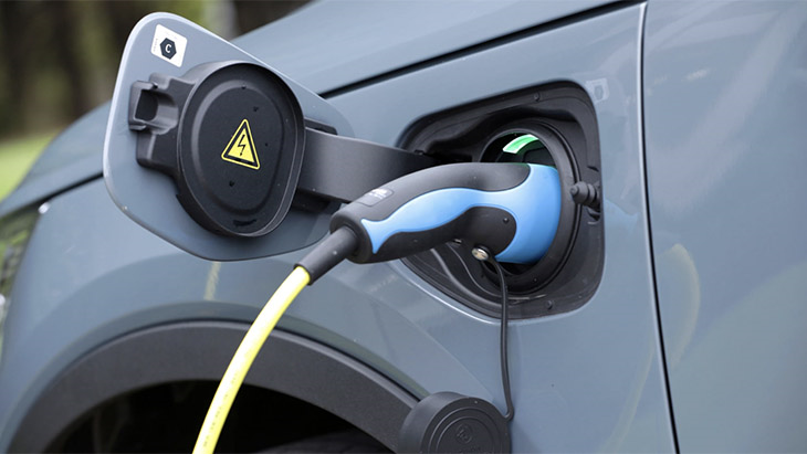 New electric car sales jump 50% in just one month
