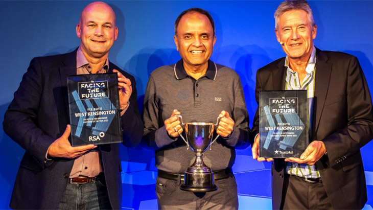 IAEA celebrates at Fix Auto National Conference and Awards