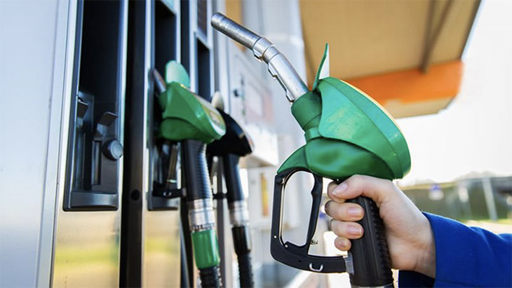 Petrol prices behind oil price drop