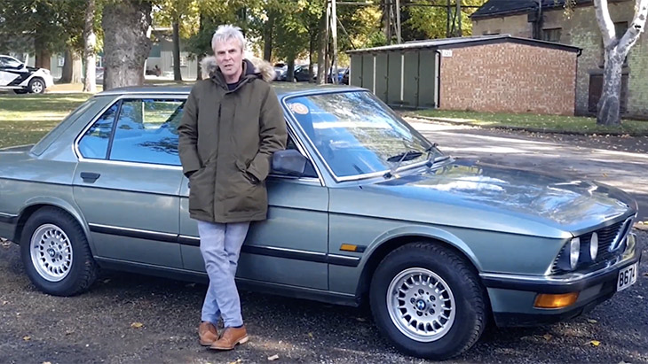 Average classic car's annual emissions equivalent to drinking three lattes a day